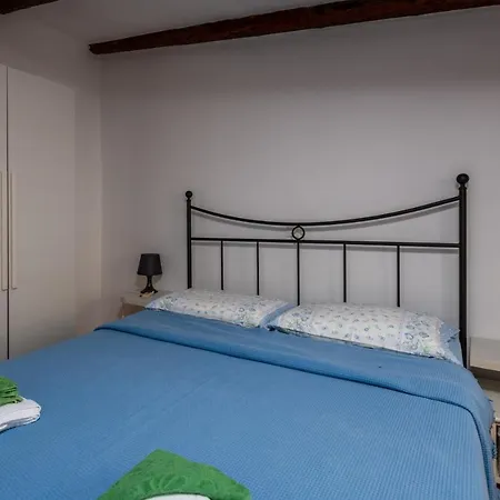 Apartment Blue Bay Free Parking Rovinj Exterior photo